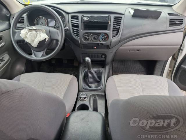 2023 MITSUBISHI L200 TRITON 