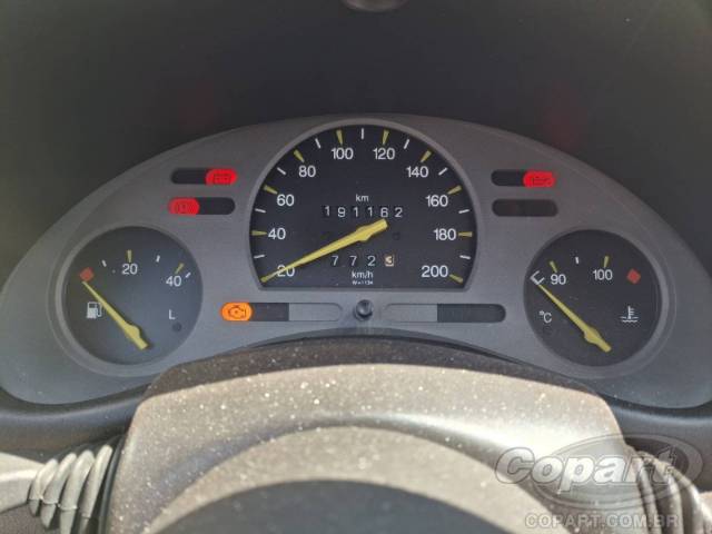 1999 CHEVROLET CORSA SEDAN 