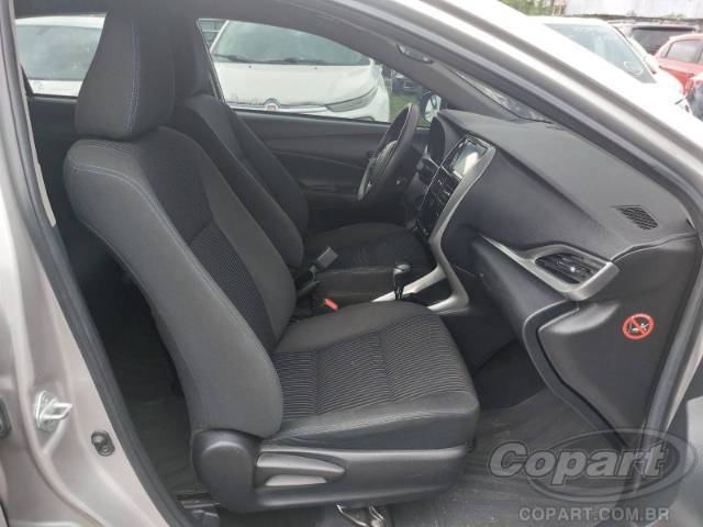 2020 TOYOTA YARIS SEDA 