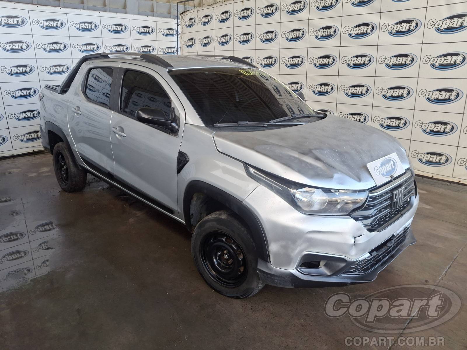 Fiat Strada CD 2023 em leilão