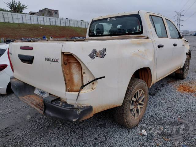 2023 TOYOTA HILUX CD 