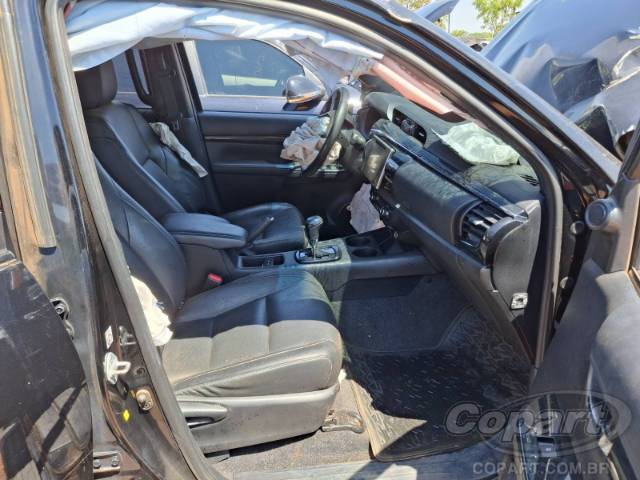 2019 TOYOTA HILUX CD 