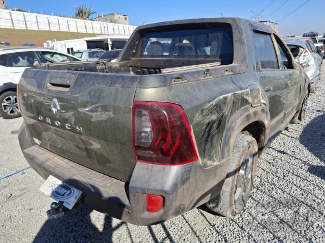 2018 RENAULT DUSTER OROCH 