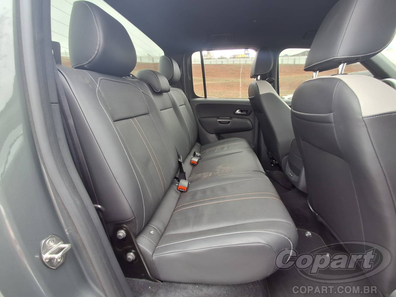 2026 VOLKSWAGEN AMAROK — foto 6 de 13