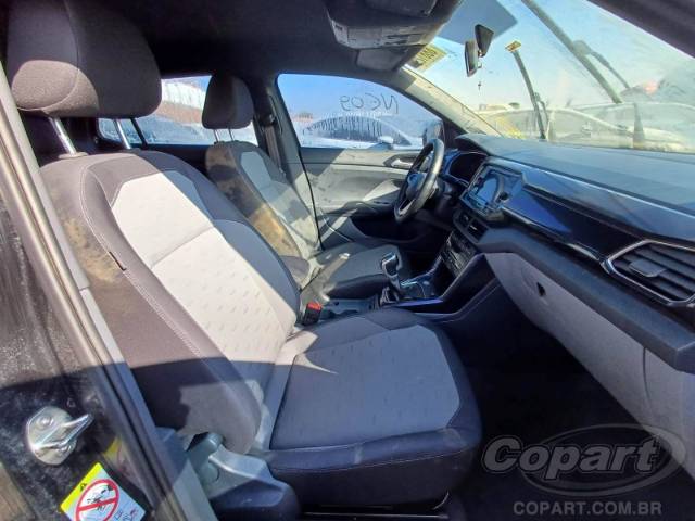 0 VOLKSWAGEN T-CROSS 