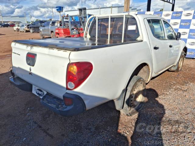 2017 MITSUBISHI L200 TRITON 