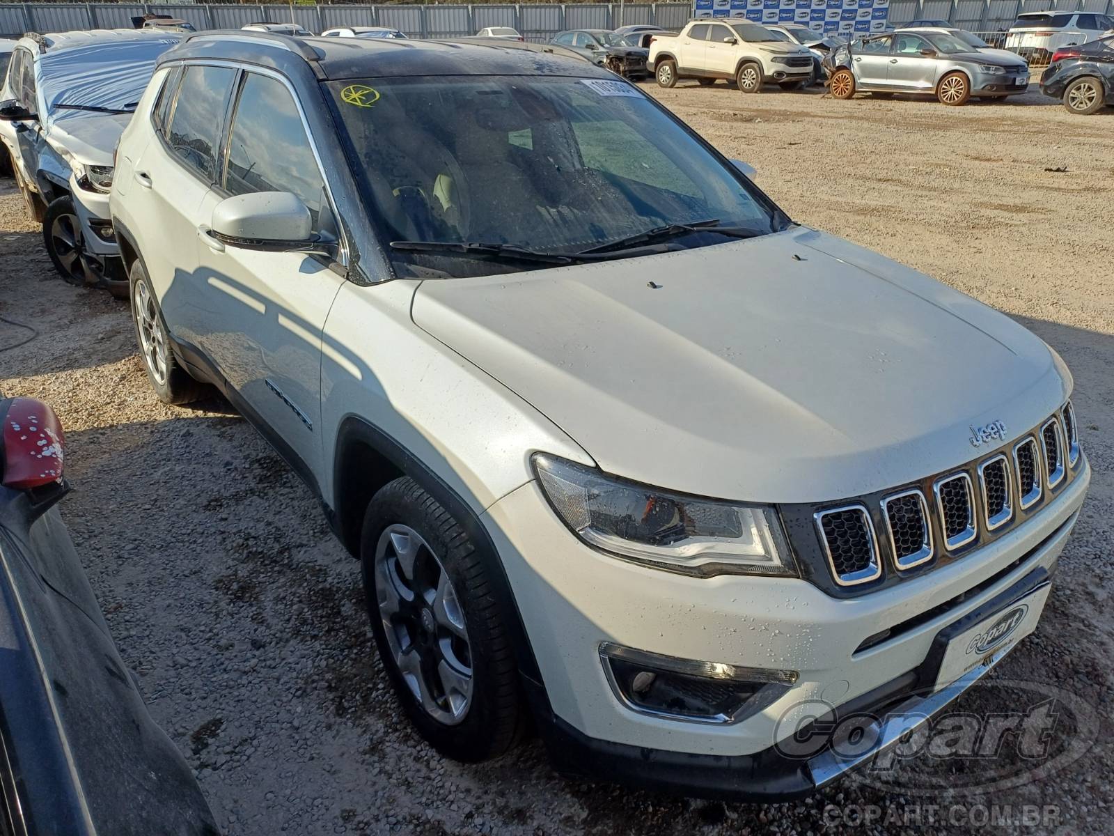 Veículo Fiat Compass JEEP COMPASS LIMITED 2.0 16V FLEXIVEL ALCOOL/GASOLINA 2017 2017 em leilão