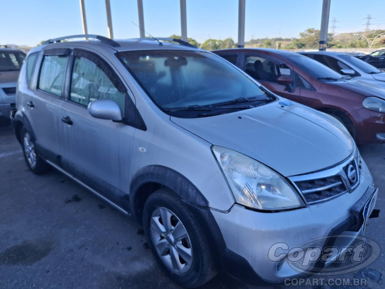 NISSAN LIVINA 2013