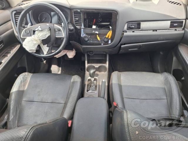 2015 MITSUBISHI OUTLANDER 