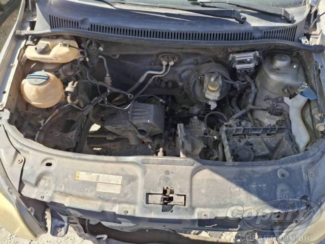 2013 VOLKSWAGEN FOX 