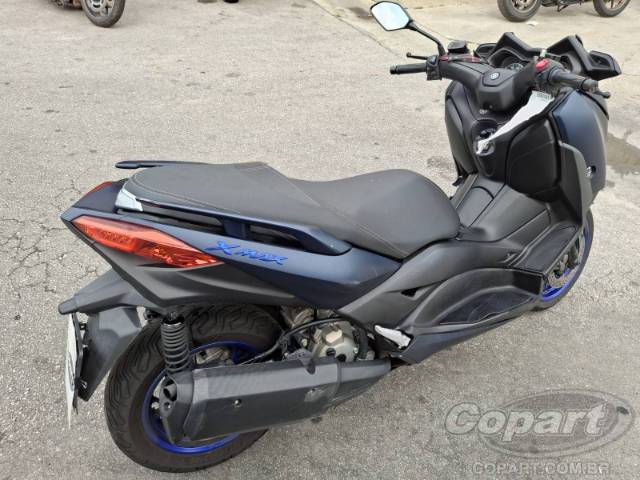 2024 YAMAHA XMAX 