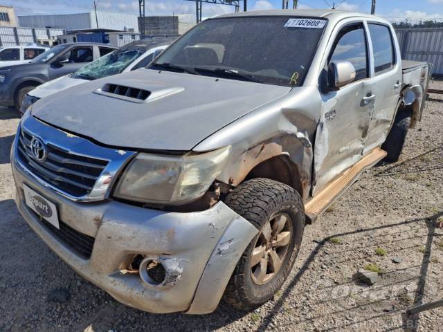 2012 TOYOTA HILUX CD 
