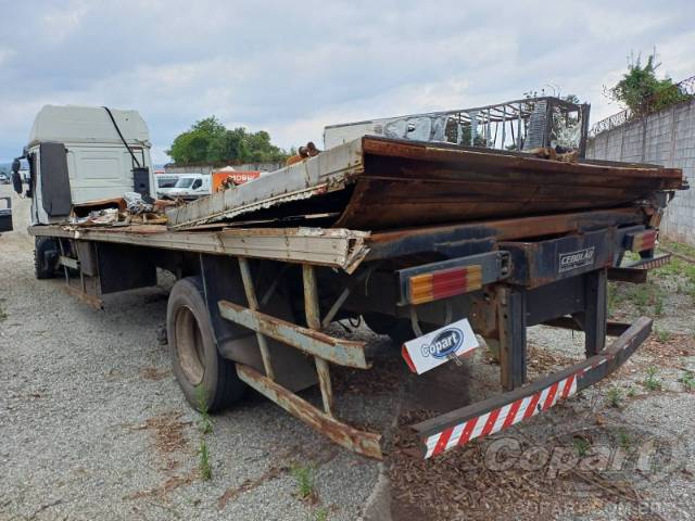 2013 IVECO TECTOR 