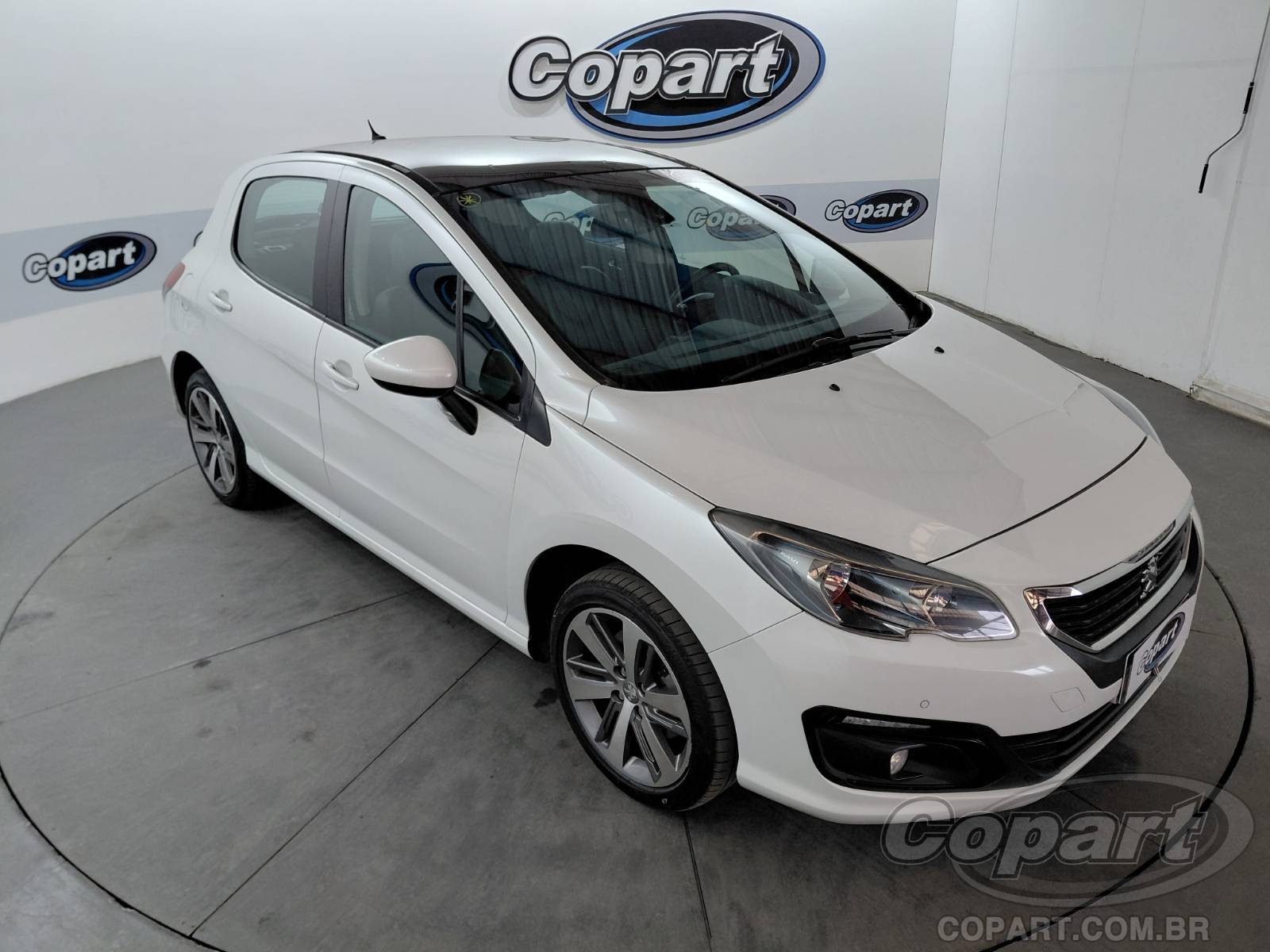 Peugeot 308 2017 em leilão