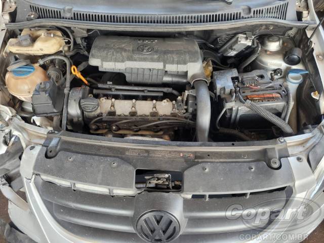 2010 VOLKSWAGEN FOX 