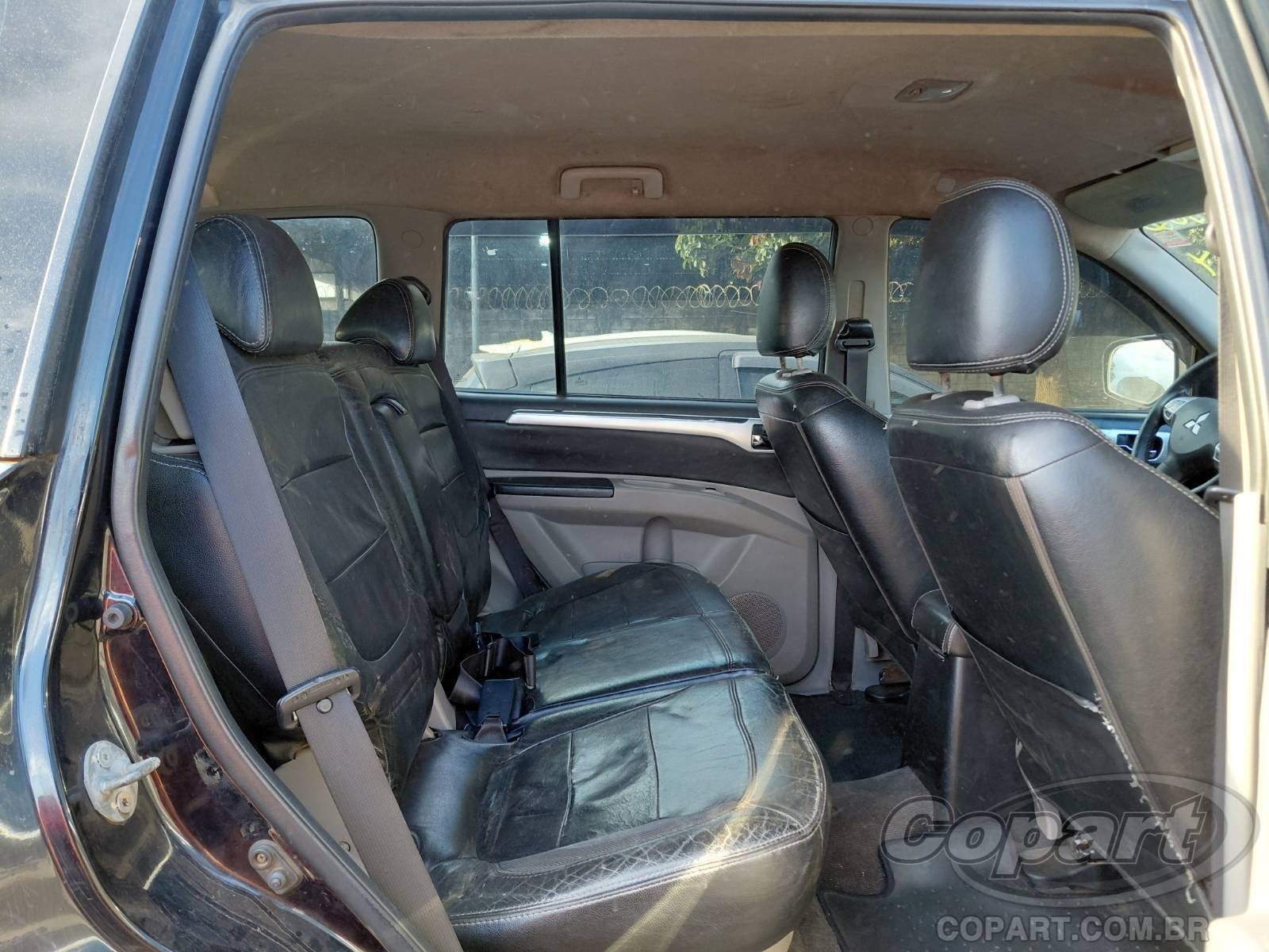 Foto 6 de 12: 2012 MITSUBISHI PAJERO DAKAR