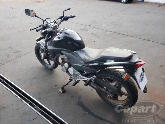 2010 HONDA CB 300 
