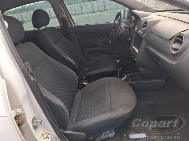 2016 VOLKSWAGEN GOL 