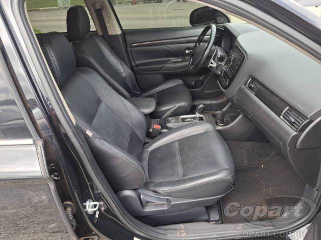 2016 MITSUBISHI OUTLANDER 
