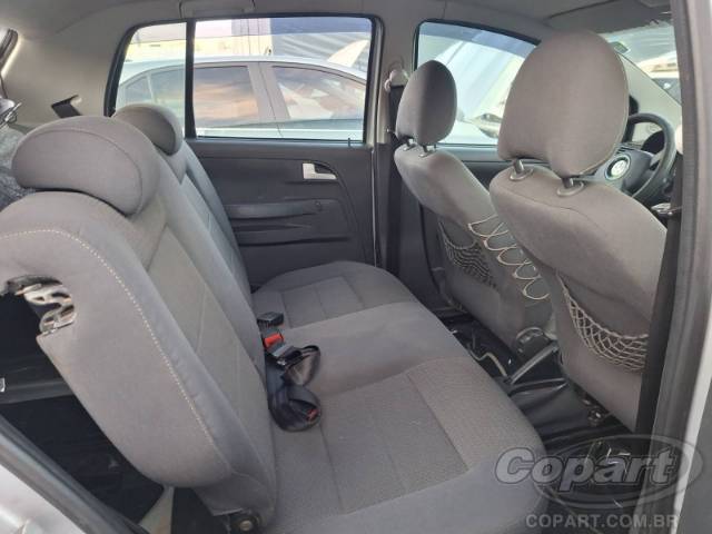 2009 VOLKSWAGEN FOX 