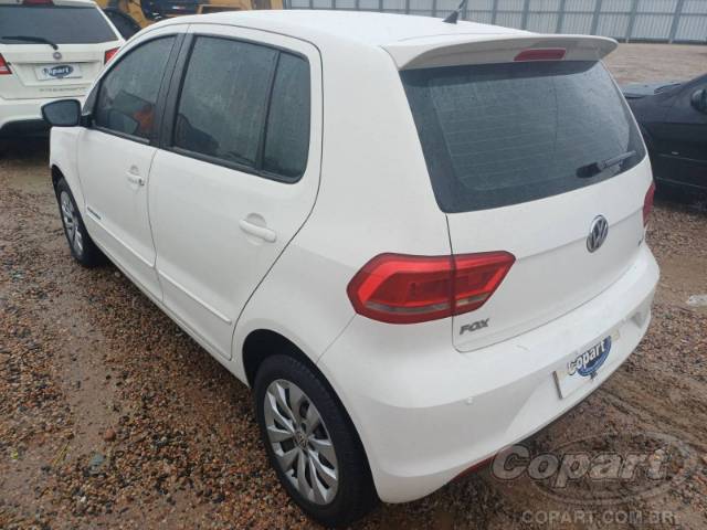 2015 VOLKSWAGEN FOX 