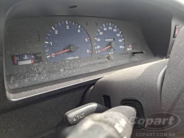 2004 TOYOTA HILUX CD 