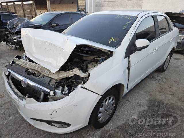 2013 FIAT GRAND SIENA 