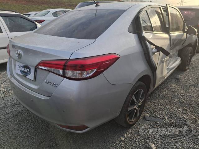 2020 TOYOTA YARIS SEDA 