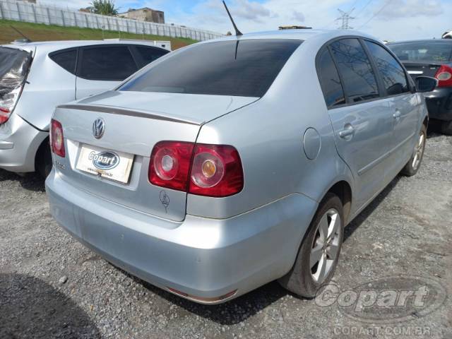 2014 VOLKSWAGEN POLO SEDAN 