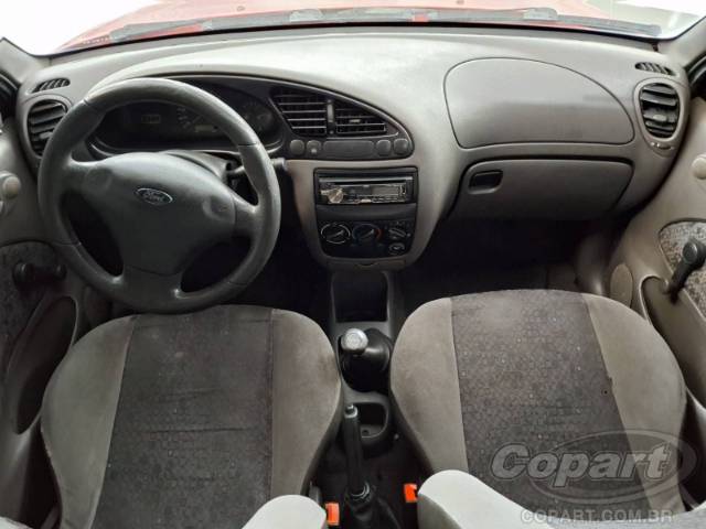 2001 FORD FIESTA 