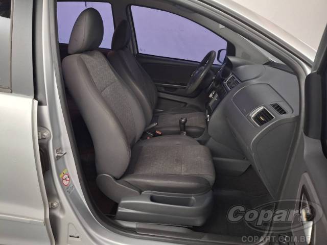 2013 VOLKSWAGEN FOX 