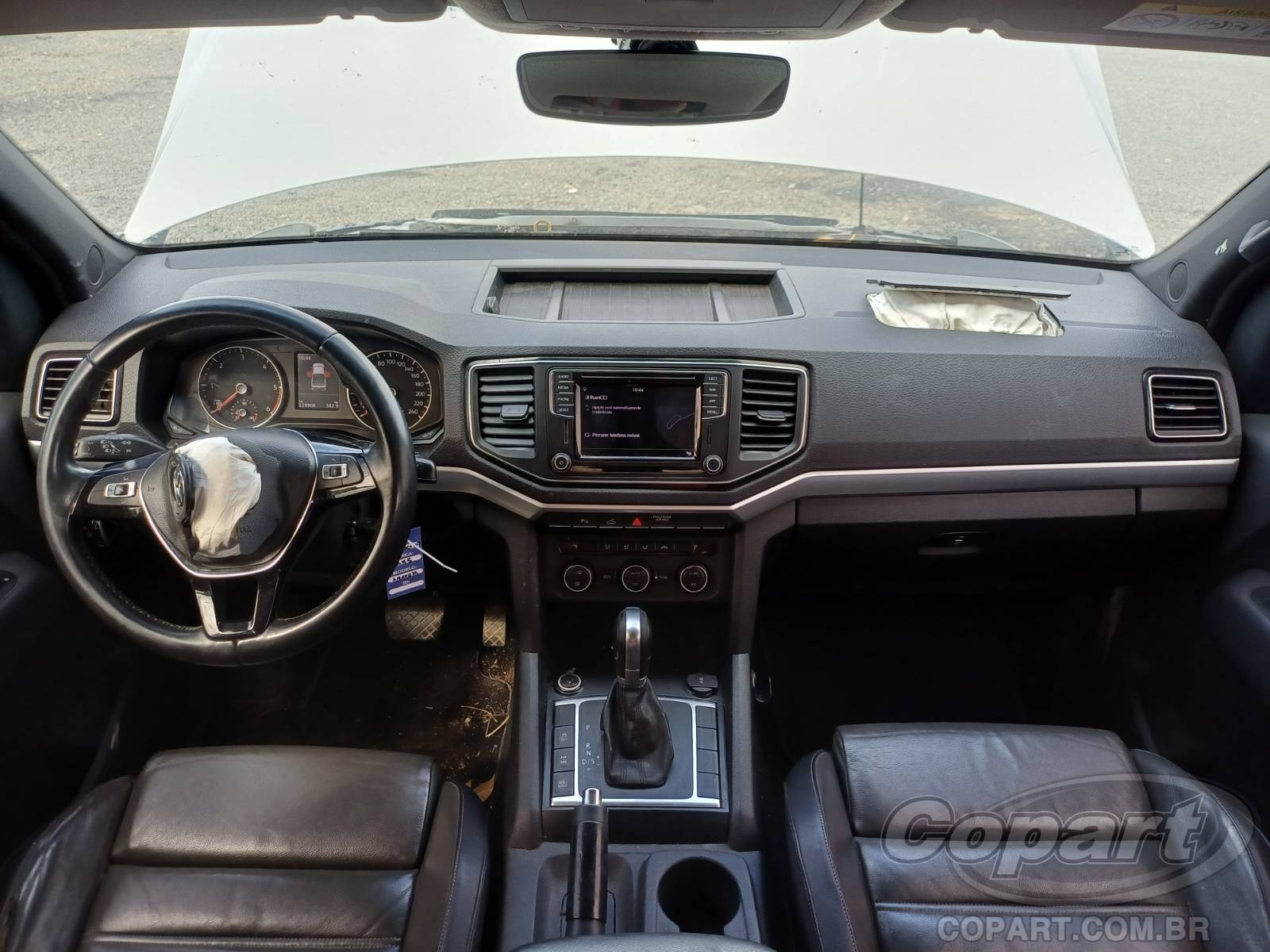 2018 VOLKSWAGEN AMAROK — foto 9 de 11
