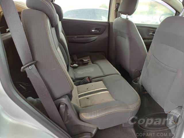 2015 CHEVROLET SPIN 