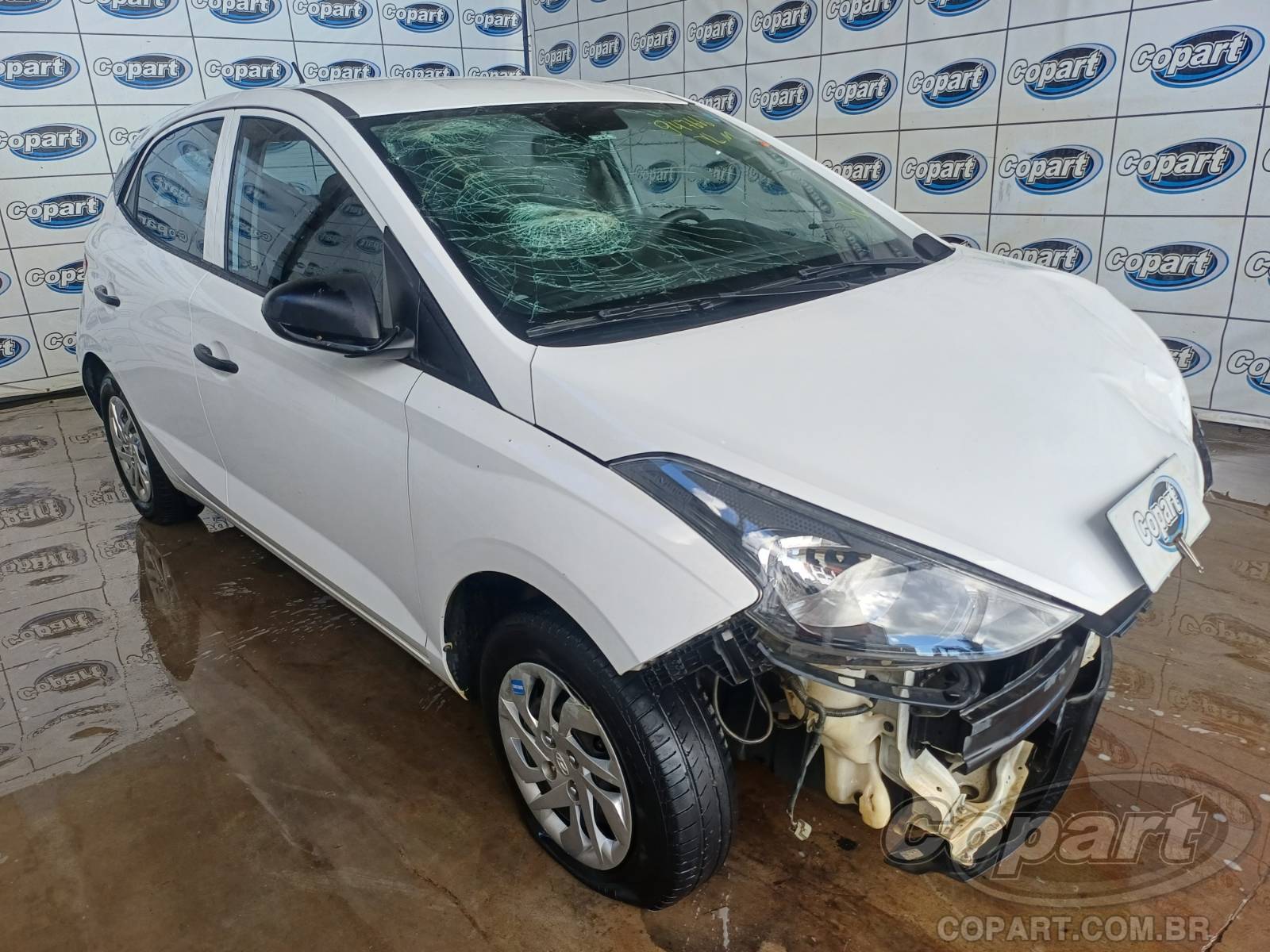Hyundai HB20 Sense 1.0 12V CVVT 2022 Colisão Média Monta