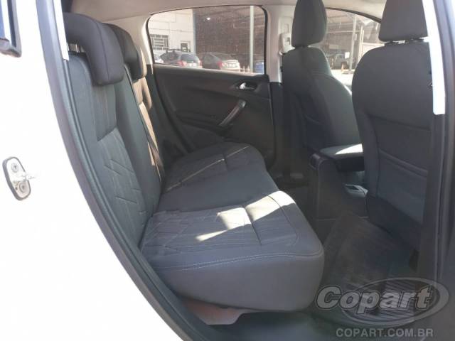 2015 PEUGEOT 208 