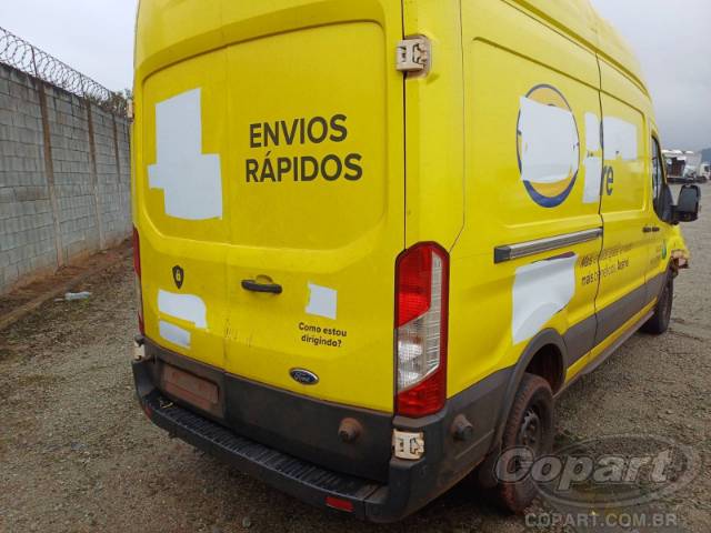 2024 FORD E-TRANSIT FURGAO 