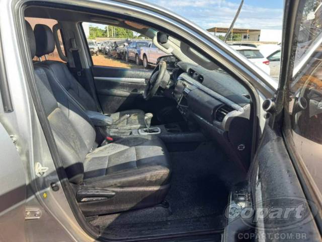 2021 TOYOTA HILUX CD 