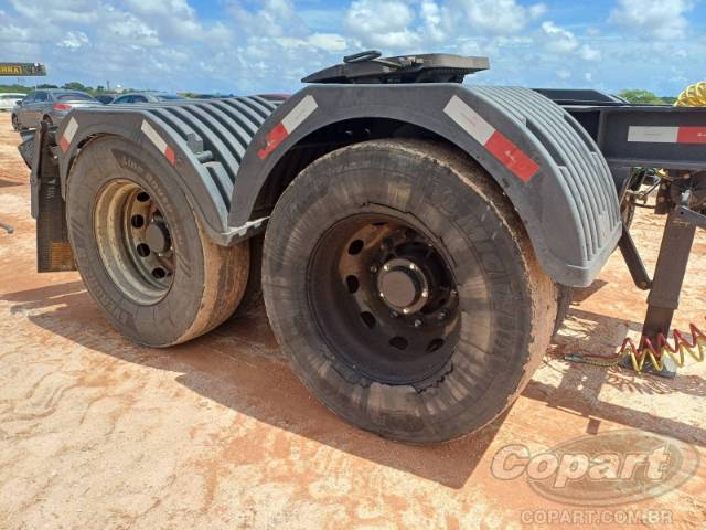 2026 GUERRA SEMI-REBOQUE 