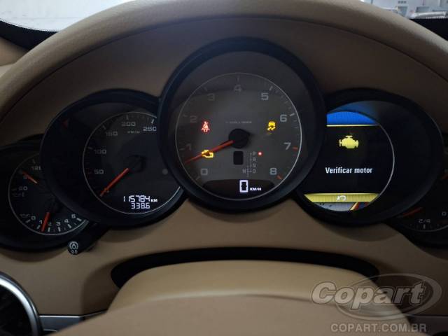 2012 PORSCHE CAYENNE 