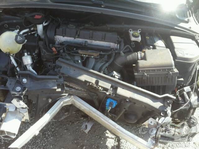 Foto 7 de 10: 2012 PEUGEOT 408 SEDAN