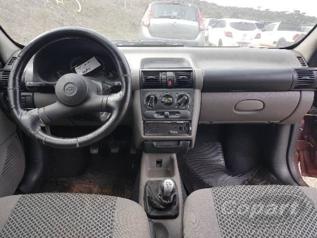 Foto 9 de 10: 2010 CHEVROLET CLASSIC