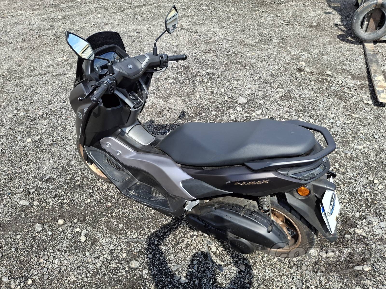 Foto 3: 2025 YAMAHA NMAX