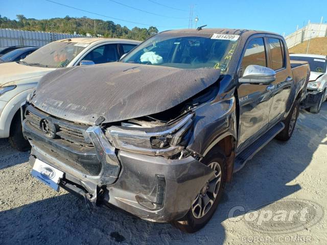 2022 TOYOTA HILUX CD 