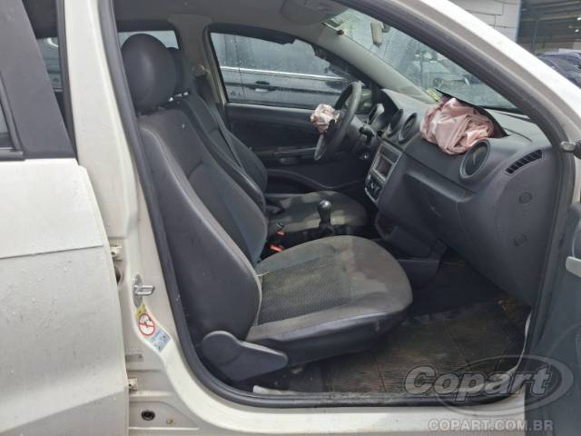 2015 VOLKSWAGEN GOL 