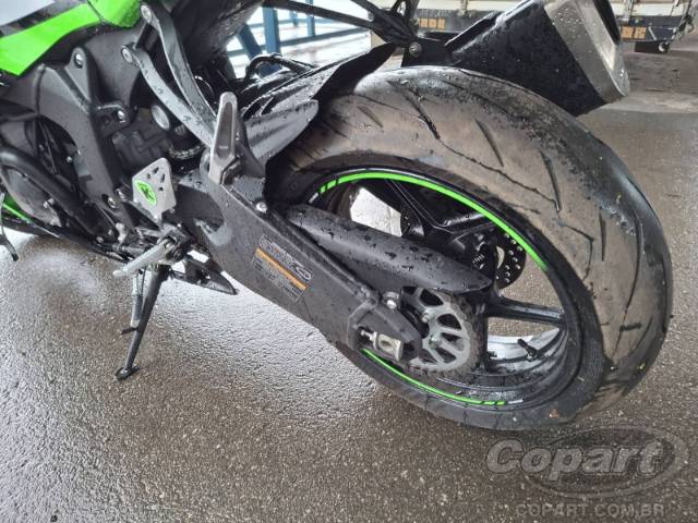 2025 KAWASAKI NINJA ZX-6R 