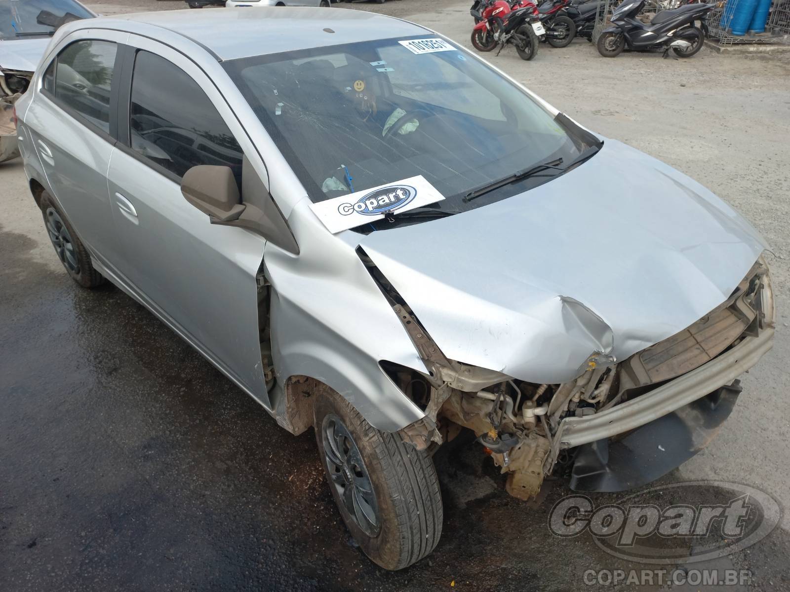 Veículo GM - Chevrolet Onix 2014 CHEVROLET ONIX LT 1.0 SPE 2015 em leilão