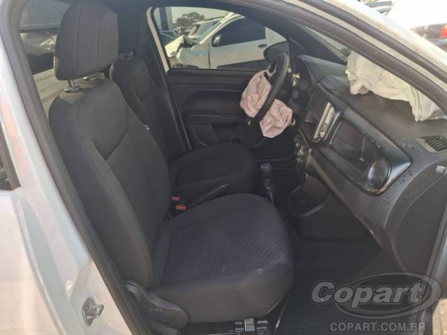2026 FIAT STRADA 