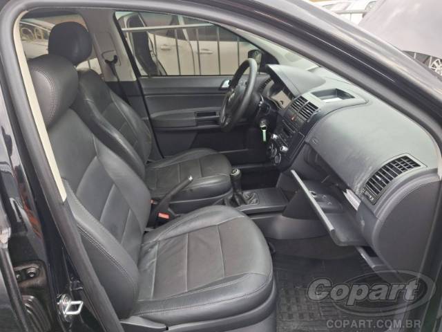 2014 VOLKSWAGEN POLO 