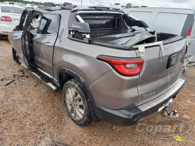 2021 FIAT TORO 