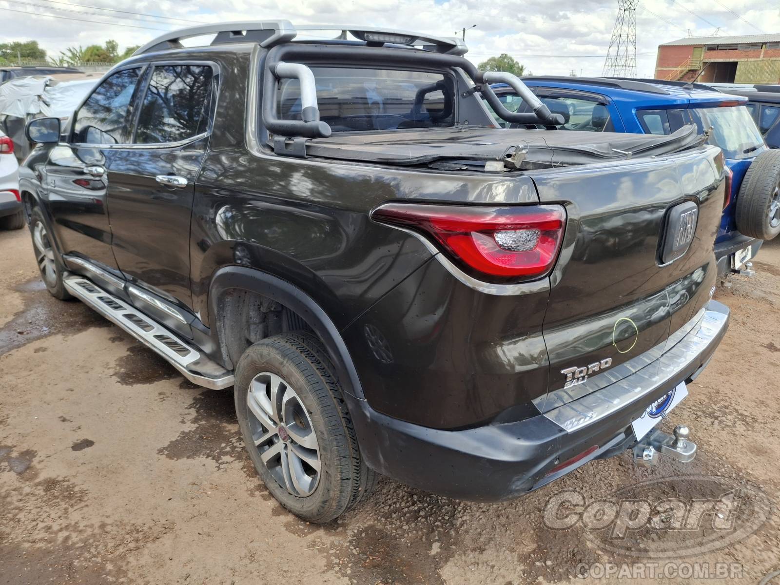 Foto 3: 2017 FIAT TORO Toro Volcano AT9 2.0 MultiJet Turbo